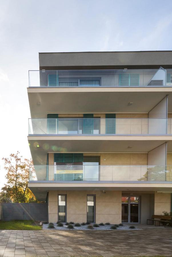 Apartamenty Par La Mer Niechorze Exteriör bild